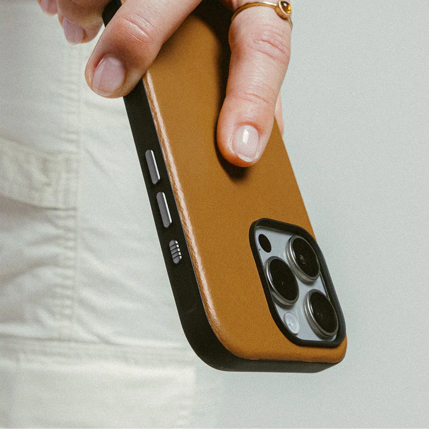 NOMAD Modern Leather Case for iPhone 16 Series By Nomad Leather