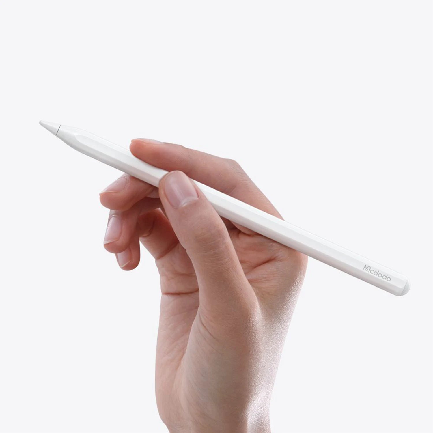 Mcdodo Stylus Pen for iPad (With Magnetic Charging Cable), White