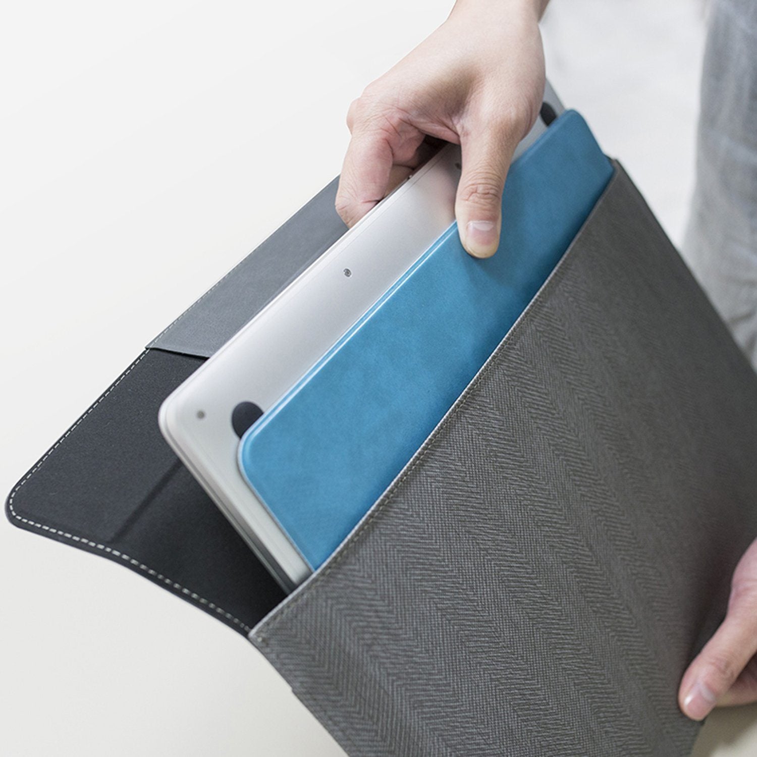 Ergomi Universal Ultra Lite PU Flat Laptop Stand Portable & Foldable Stand, Blue Default Ergomi 