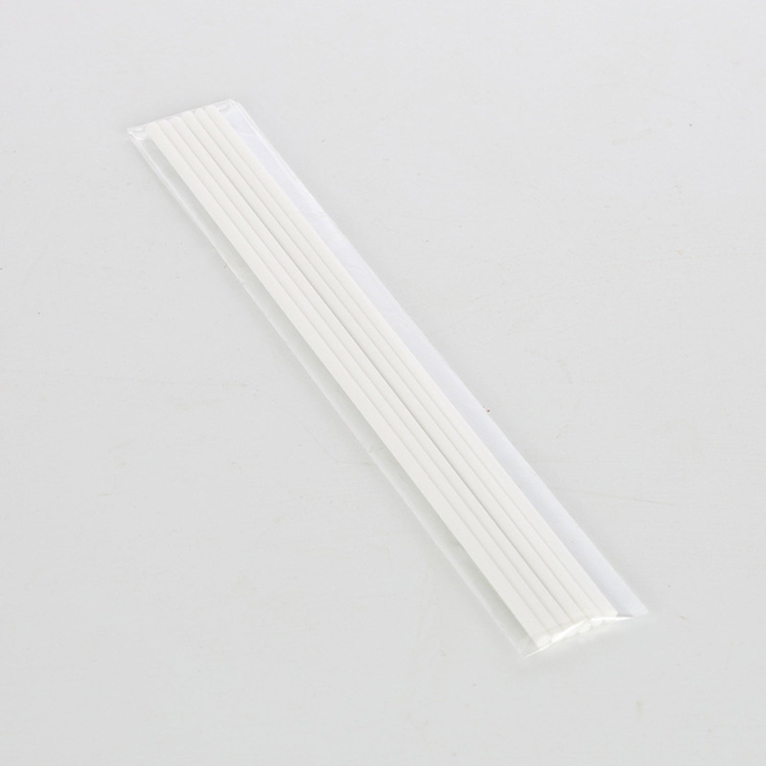 Premium Fibre Reed Sticks for Reed Diffuser Replacement 3*200mm (Pack of 6) Reed Diffuser Accessories OEM White 