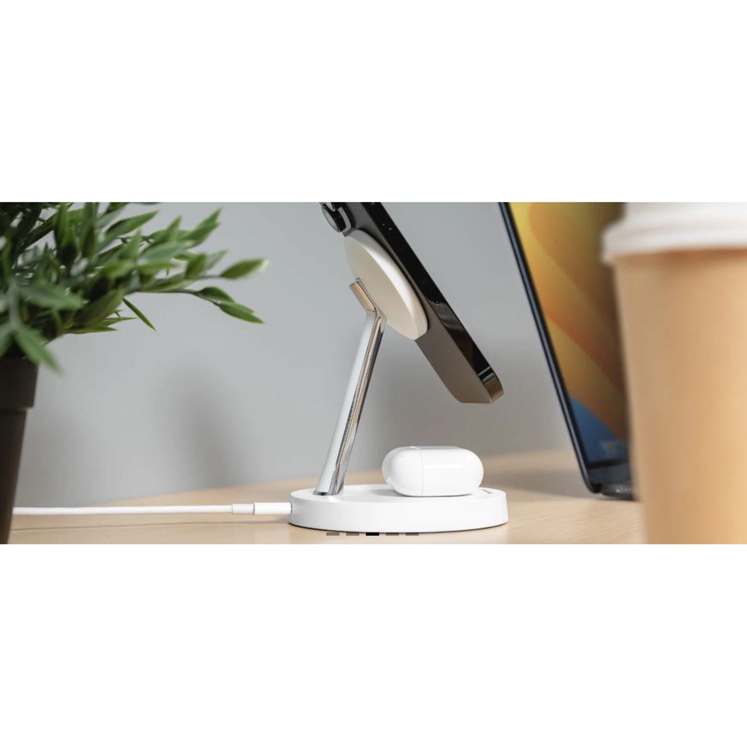 SwitchEasy MagPower 2-in-1 Magnetic Wireless Charging Stand, White ONE2WORLD 