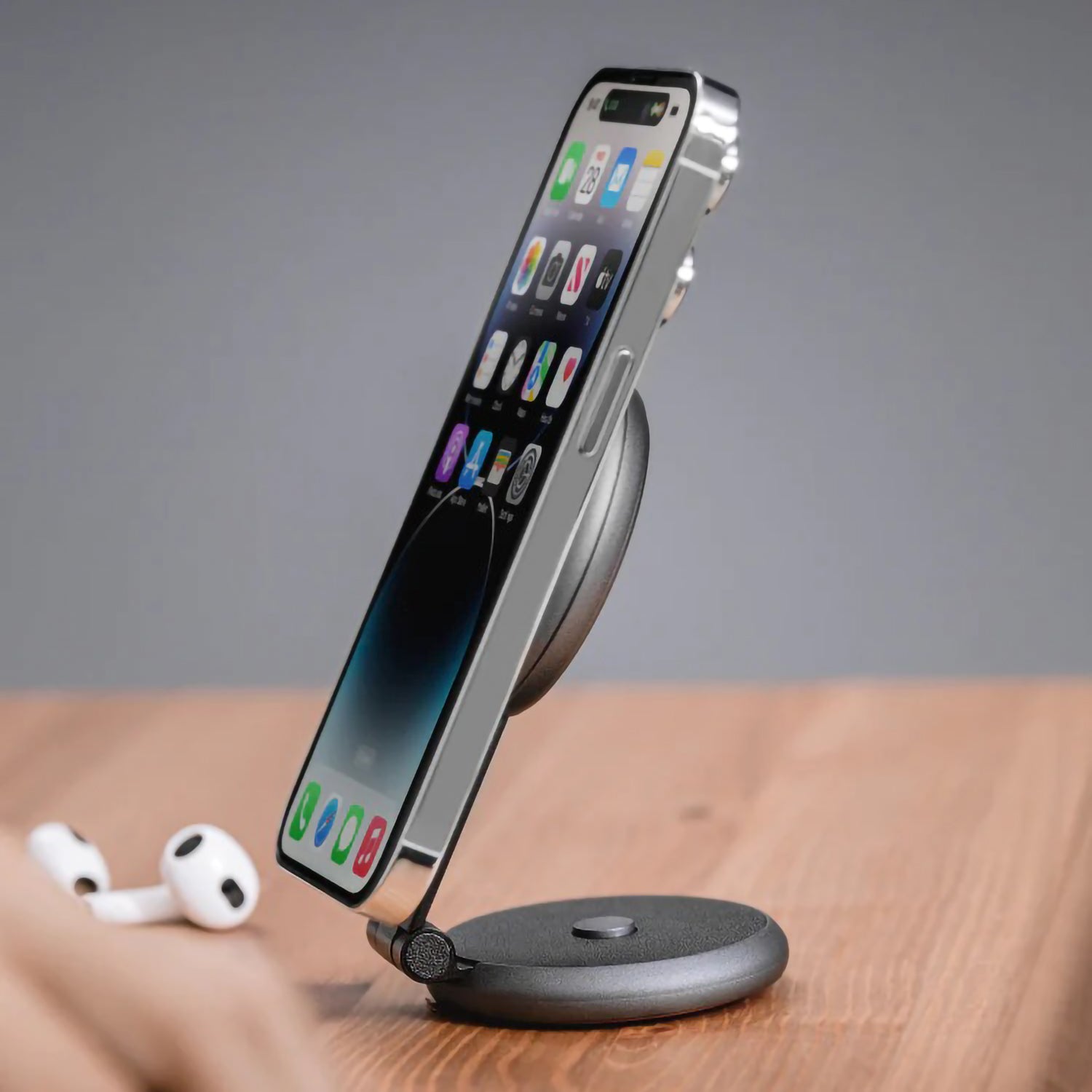 SwitchEasy Orbit Universal Magnetic iPhone Stand iPhone stand ONE2WORLD 